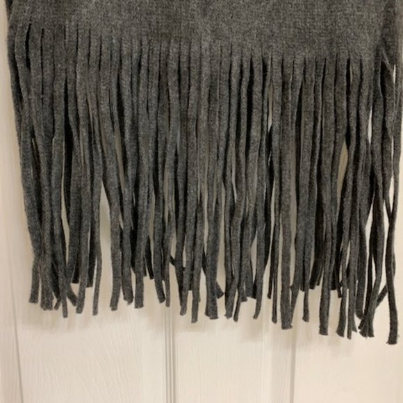 Lucky Brand gray scarf - NWT - Picture 4 of 8